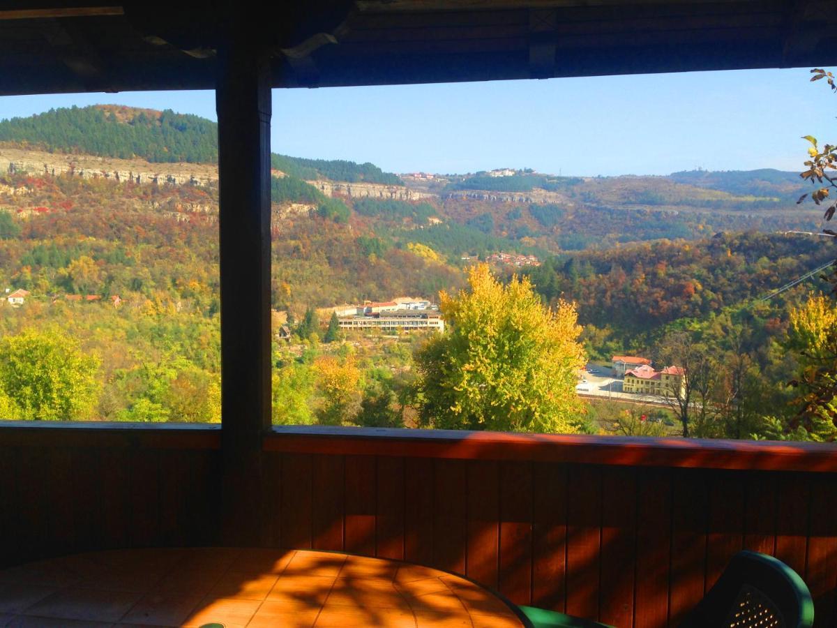 "Tipografov" Guest House ヴェリコ・タルノヴォ エクステリア 写真